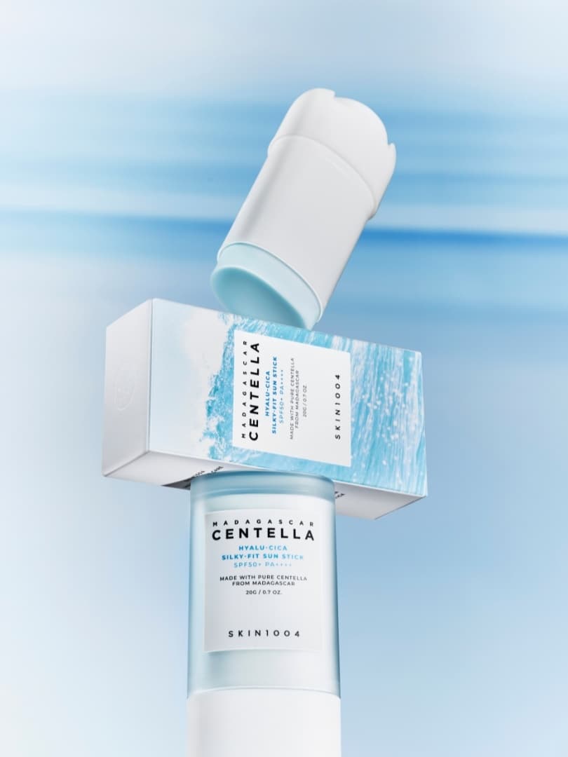 Skin1004 Madagascar Centella Hyalu Cica Silky-Fit Sun Stick – Sun stick with hyaluronic & centella asiatica 20g