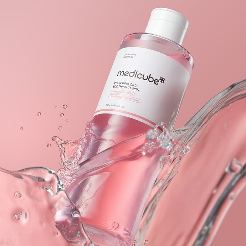 MEDICUBE Lotion tonique apaisante PDRN Pink Cica 250ml